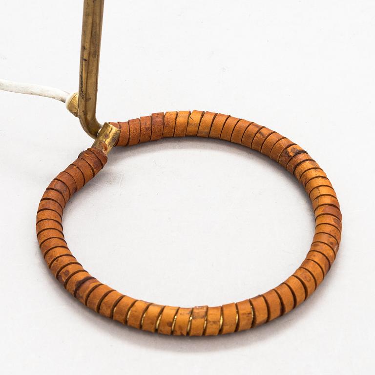 Mauri Almari, Bordslampa, K11-15, Idman, 1900-talets mitt.