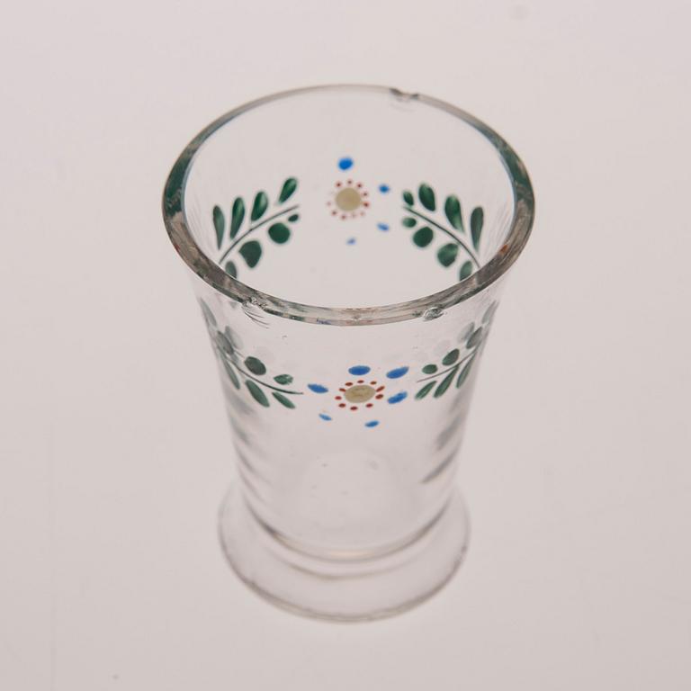 KARAFF, 1800-tal samt SNAPSGLAS, 3+1+1, 1800-talets slut och 1900-talets mitt.