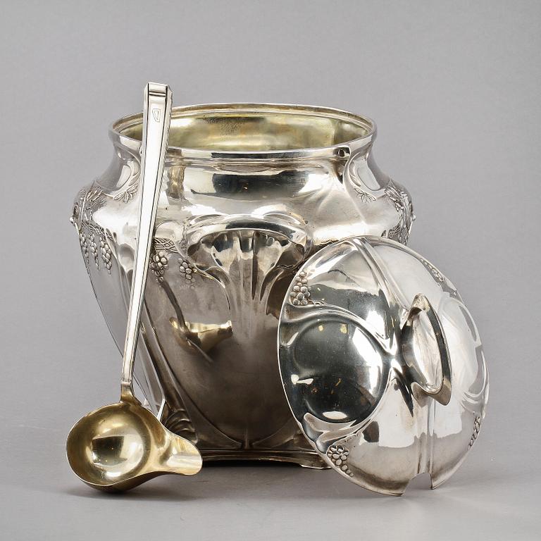 TERRIN, nysilver, jugend, 1900-talets första del.