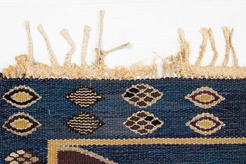 Barbro Nilsson, A carpet, "Snäckorna", tapestry weave, ca 271 x 190,5 cm, signed AB MMF BN.