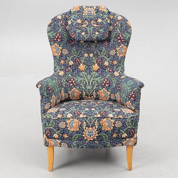 Carl Malmsten, a 'Farmor' armchair, AB O.H. Sjögren, Tranås, second half of the 20th century.