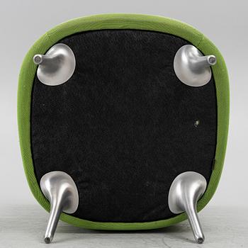 Jaime Hayon, fåtöljer, ett par, "Ro JH1", Republic of Fritz Hansen, 2016.