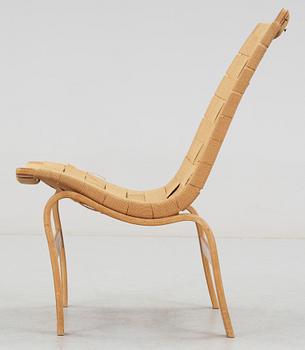 A Bruno Mathsson chair by Karl Mathsson, Värnamo 1937.