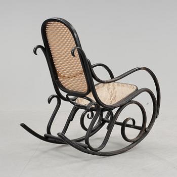 GUNGSTOL, Thonet-typ, 1900-talets första hälft.