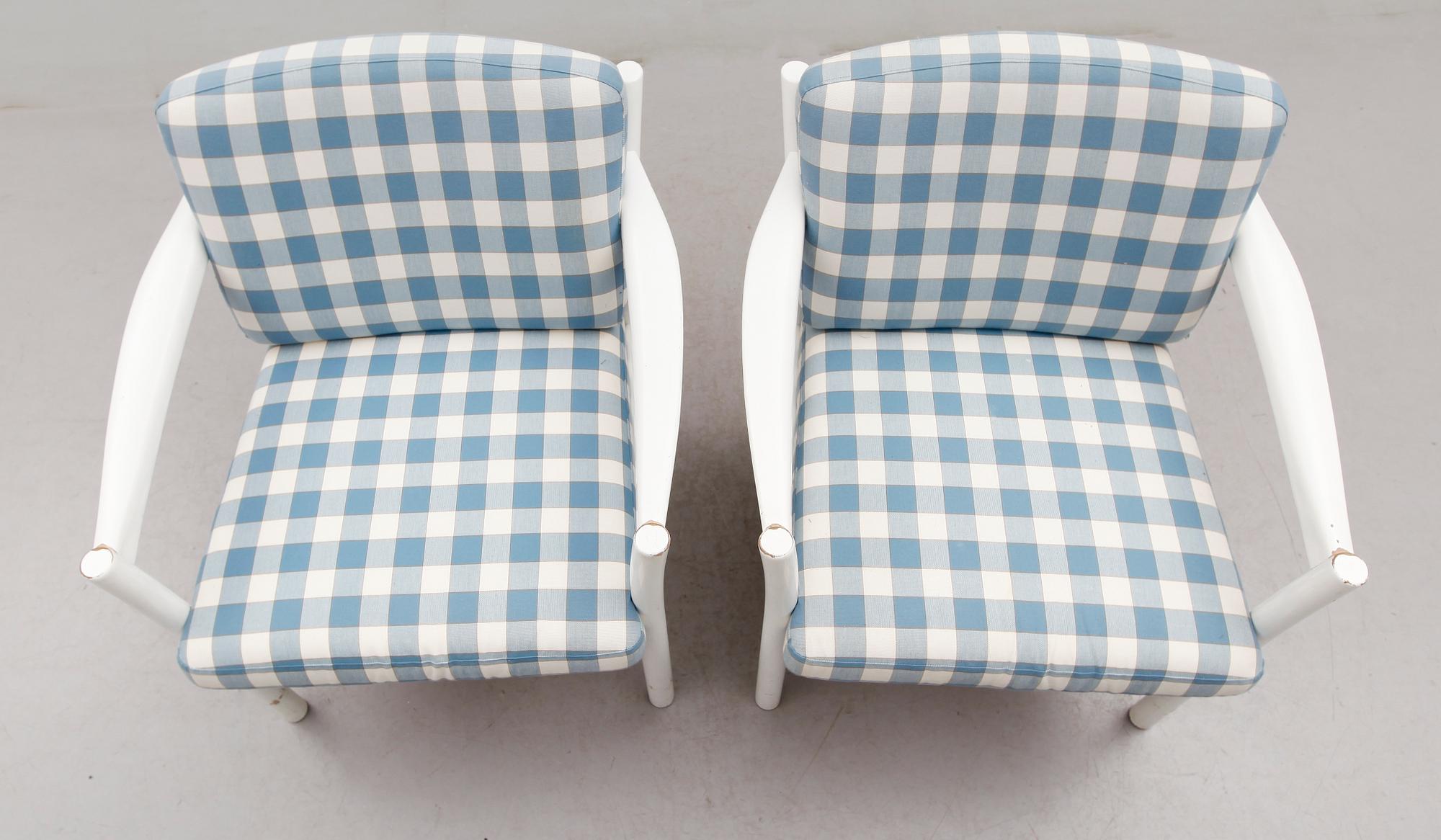 FÅTÖLJER, 1 par, 1900-talets andra hälft.