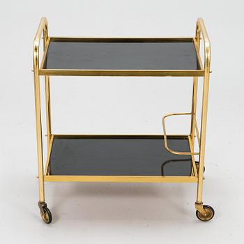 SERVERINGSVAGN, 1900-talets mitt.