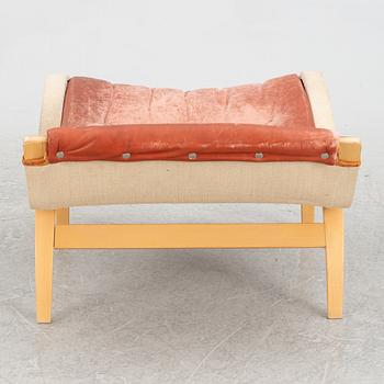 Bruno Mathsson, fåtölj med fotpall, "Pernilla", Dux.