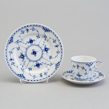 A COFFEE-SERVICE, 19 parts (12+6+1), porcelain, Royal Copenhagen, Denmark.