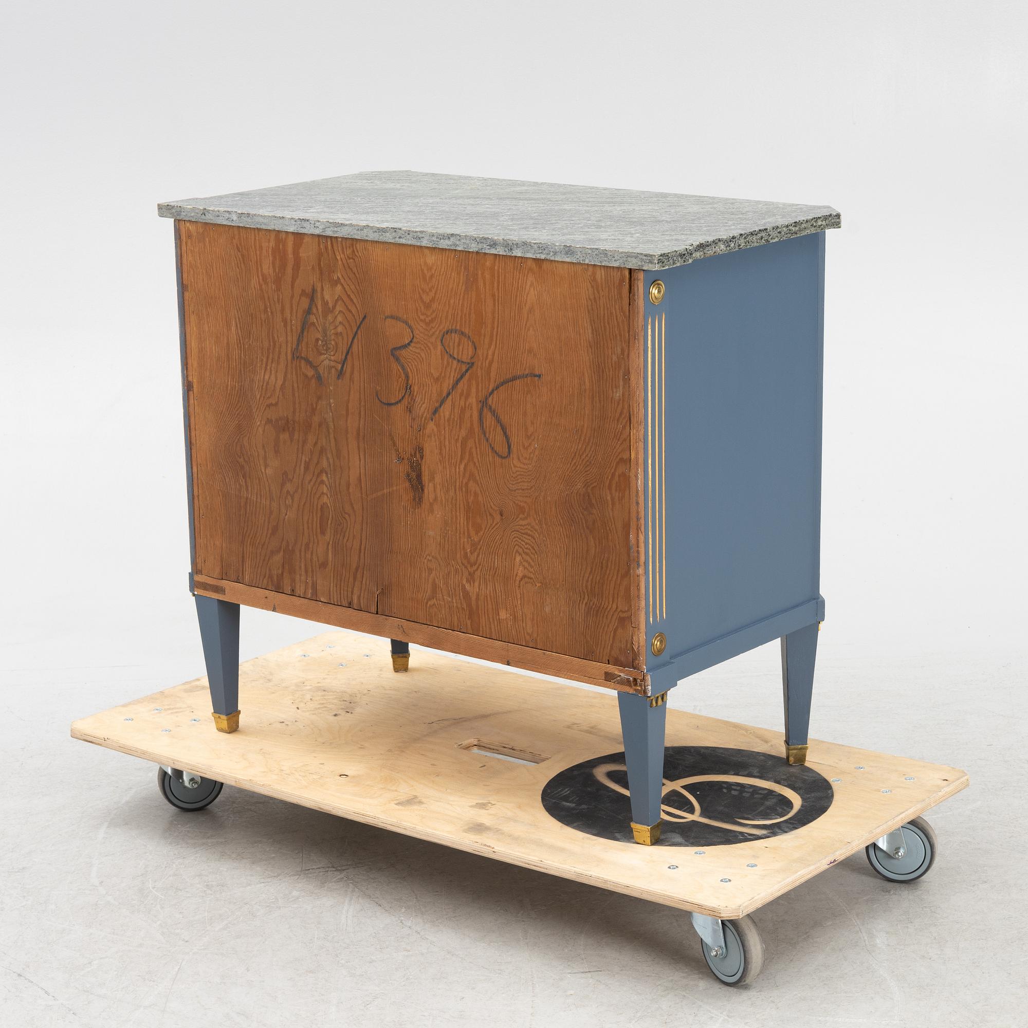 Byrå, gustaviansk stil, 1900-talets mitt.