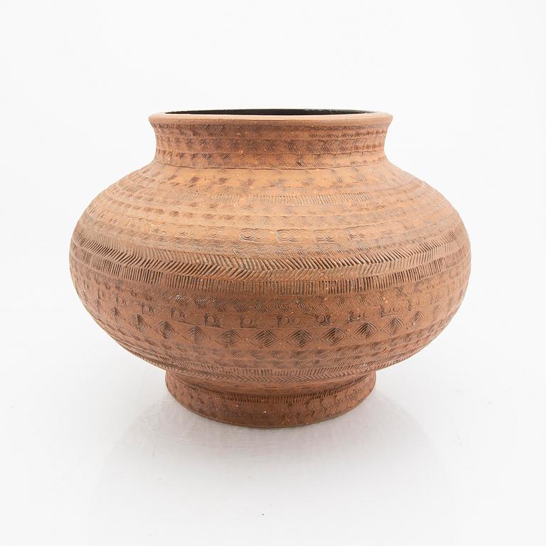 Signe Persson-Melin, urna signerad och daterad 1964 delvis glaserat stengods.