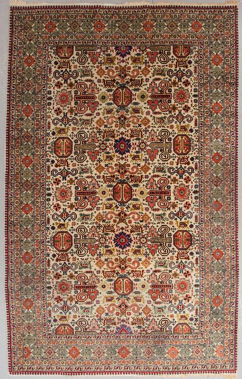 MATTA, semiantik, orientalisk, ca 314 x 198 cm.