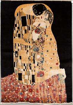 A carpet after Gustav Klimt, "The kiss", hand knotted Nepal, newly produced 200 x 140 cm.