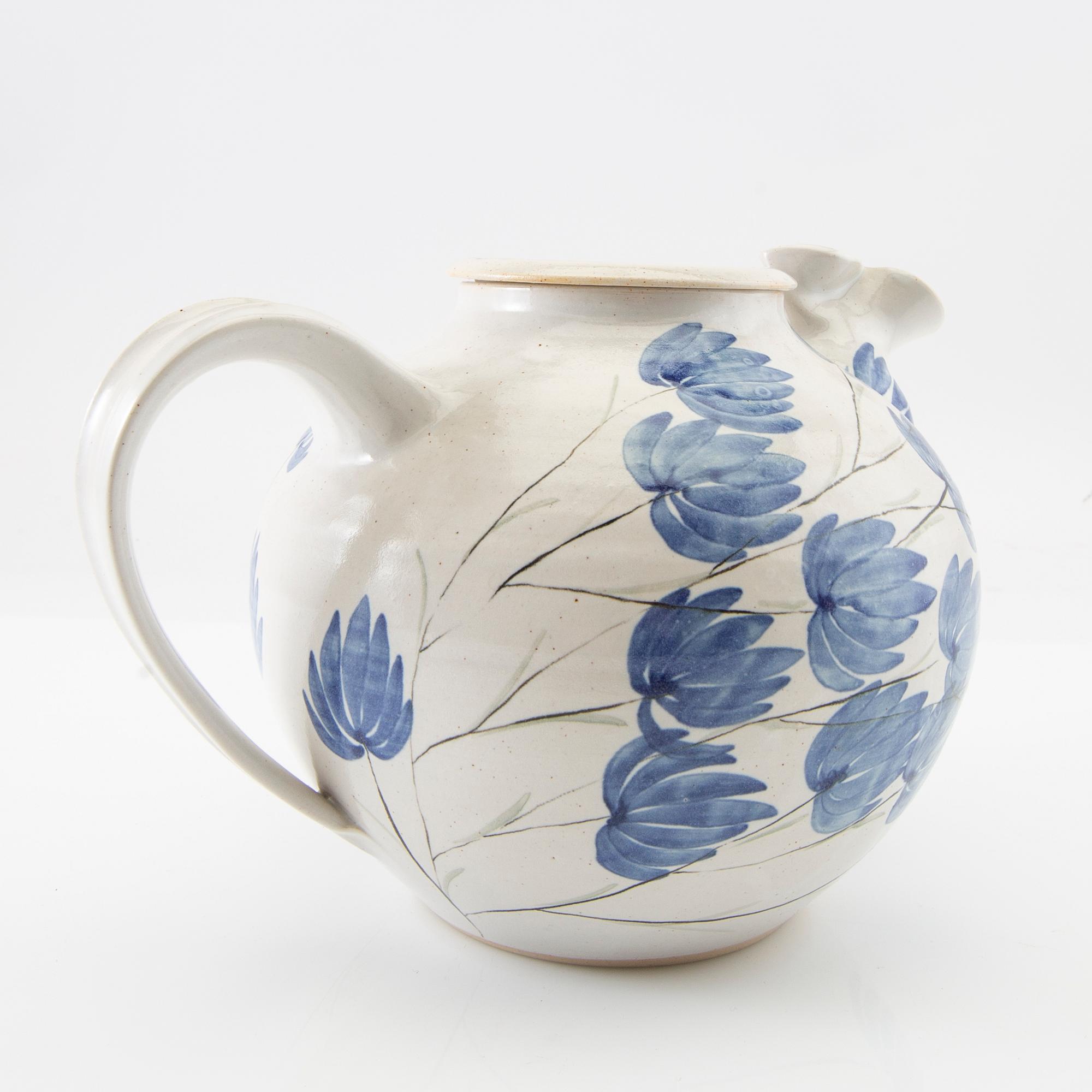 Eva Bengtsson, teapot signed.