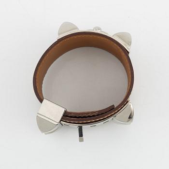 Hermès, a brown calf skin 'Collier de Chien' bracelet, 2004.