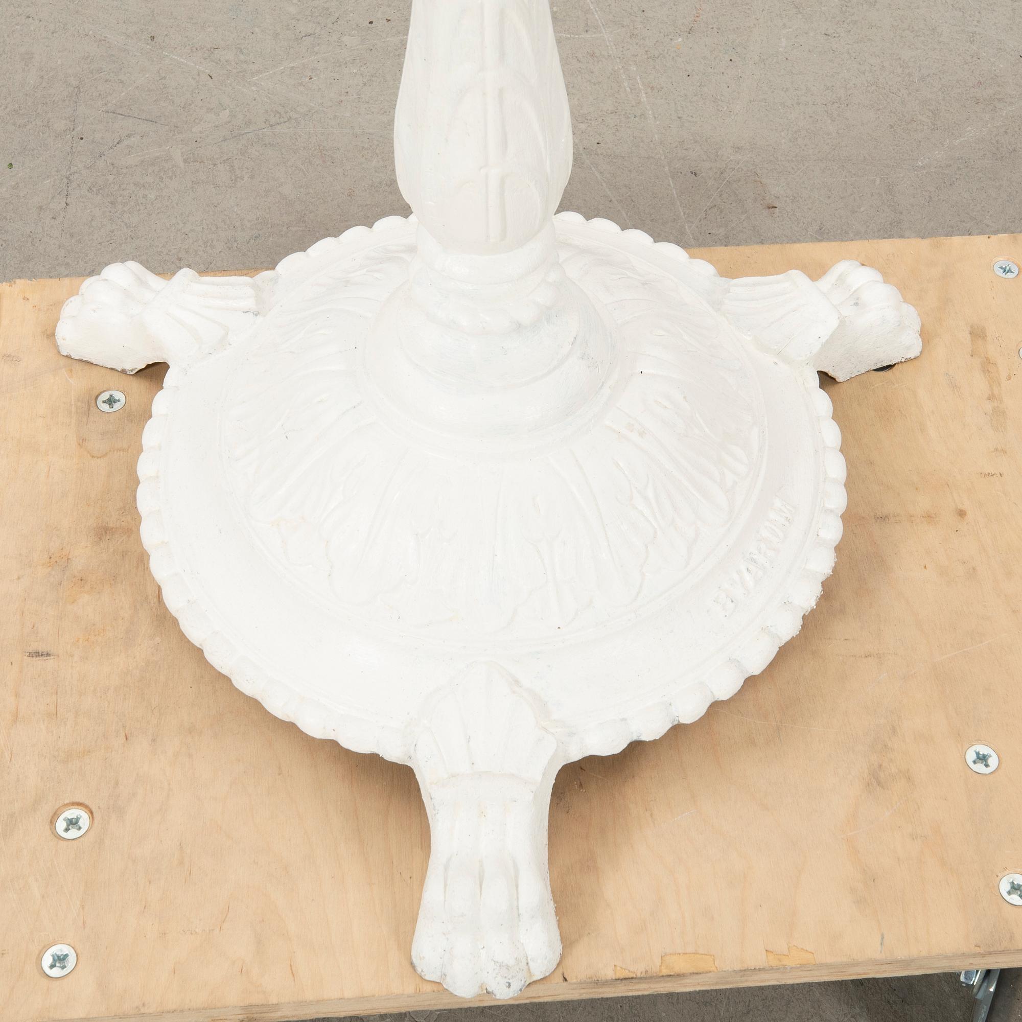 Garden table, Byarum, later part of the 20th century.