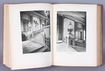 BOK, Carl Hallendorf m.fl., "Sveriges Riddarhus Ridderskapet och adeln och dess riddarhus, Aktiebolaget Historiska Förlaget, Stockholm.