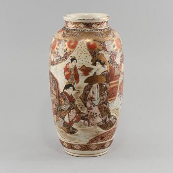 VAS, porslin, satsuma, Japan, 1900-tal.