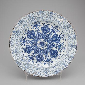 Fat, porslin, Qing dynastin, Kangxi (1662-1722).