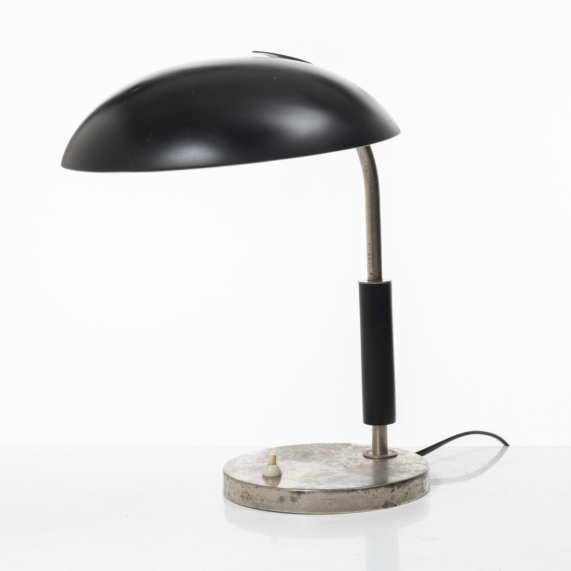 Harald Notini, a table lamp, model "15091 A", Arvid Böhlmarks Lampfabrik, Stockholm, 1930s.