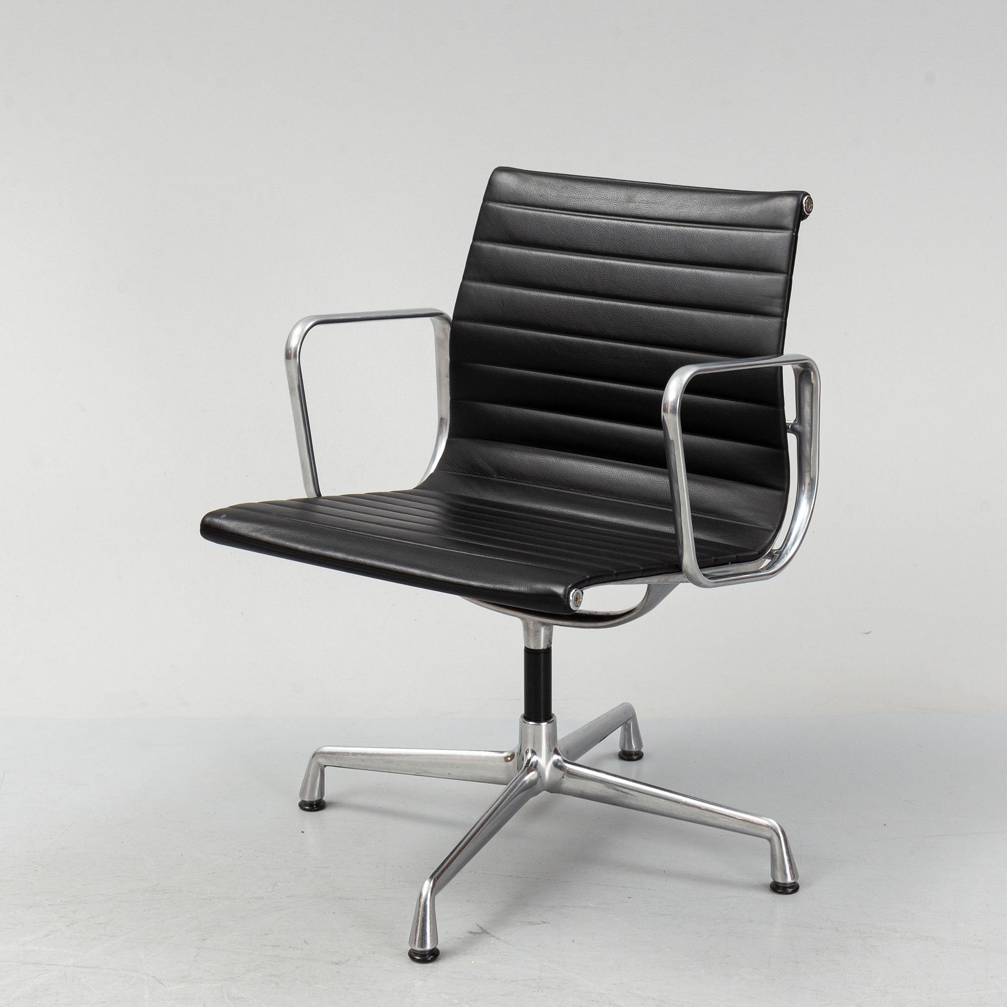 Charles and Ray Eames, desk chair, "EA 108" Vitra, 2005.