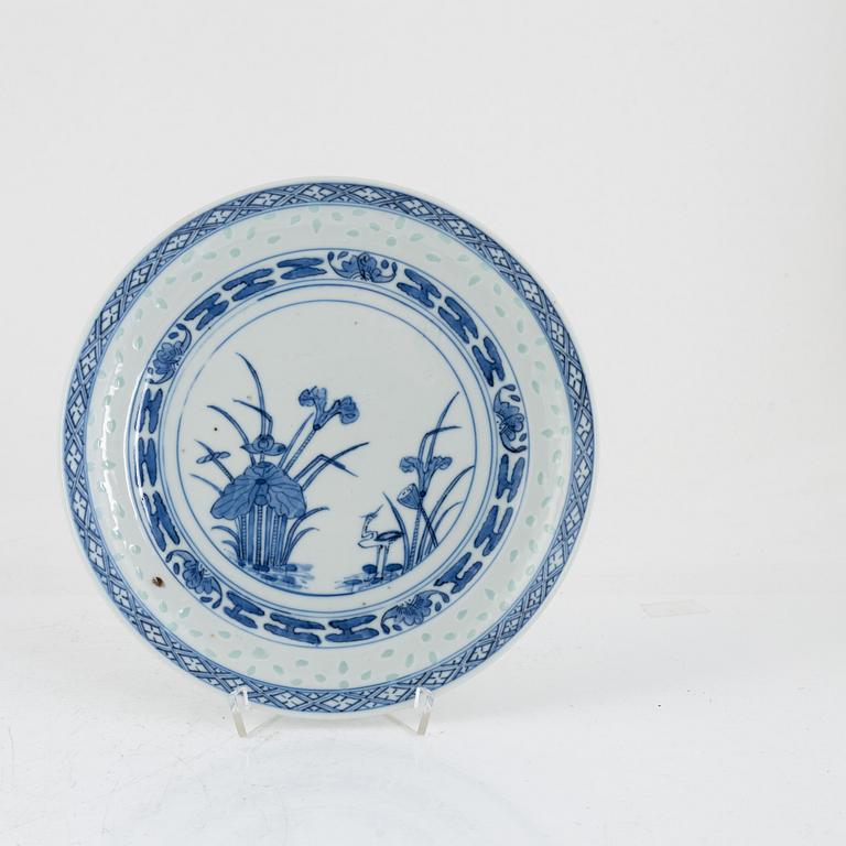 A set of seven Chinese blue and white plates, late Qing dynasty/around 1900.