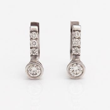 A pair of 14K white gold earrings with diamonds ca. 0.74 ct in total. ITD, Espoo.