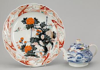 PARTI PORSLIN, 3 delar, Japan, 1800-1900-tal.