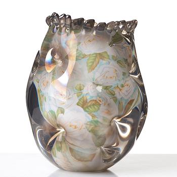 Per B. Sundberg, a "Fabula" glass vase, Orrefors, Sweden 2000.