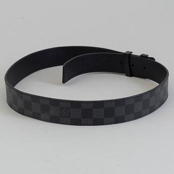 A belt by LOUIS VUITTON, in sixe 95.