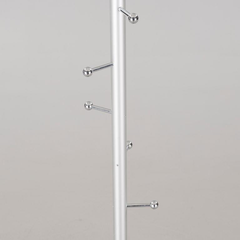 JOSEP M MASSANA & JOSEP M TREMOLEDA, tamburmajor, "Mirac", Mobles 114, omkring år 2000.