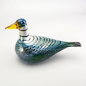 Oiva Toikka,  glass sculpture signed and numbered 852/2000 Nuutajärvi Finland.