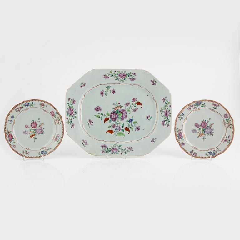A Famille Rose serving dish and a pair of plates, China, Qianlong (1736-95).
