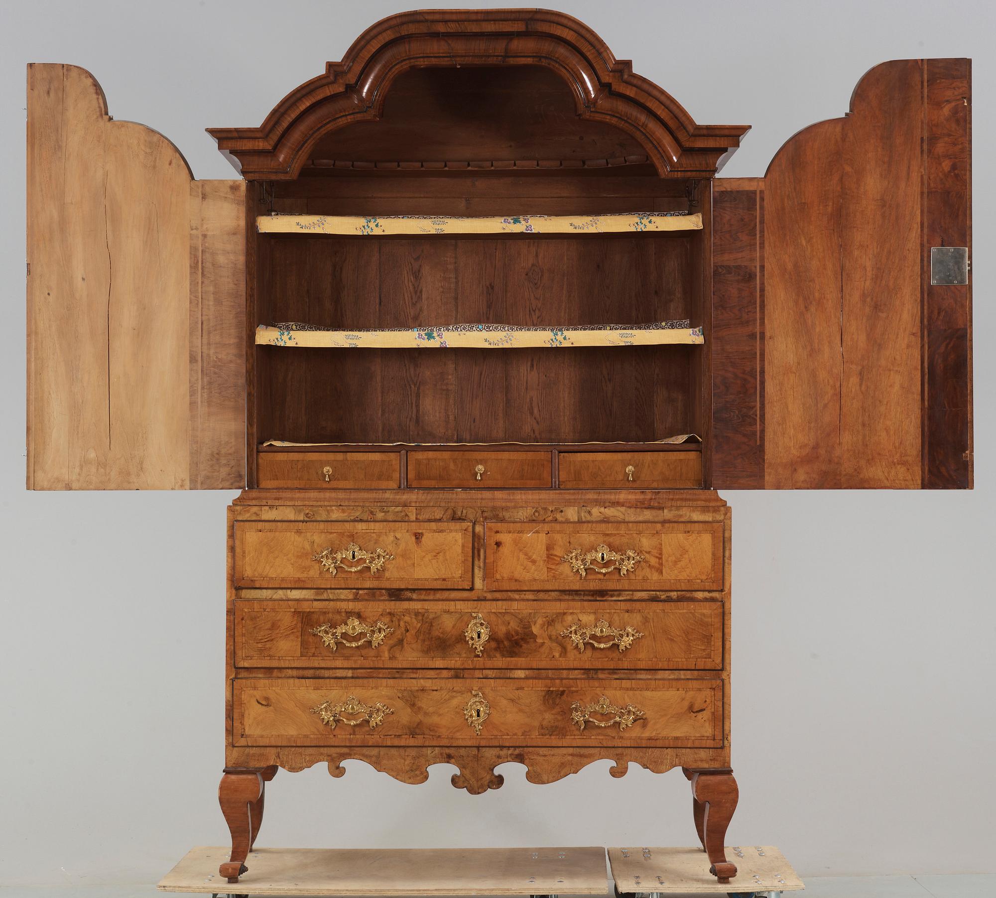 SKÅP, rokoko, 1700-tal.