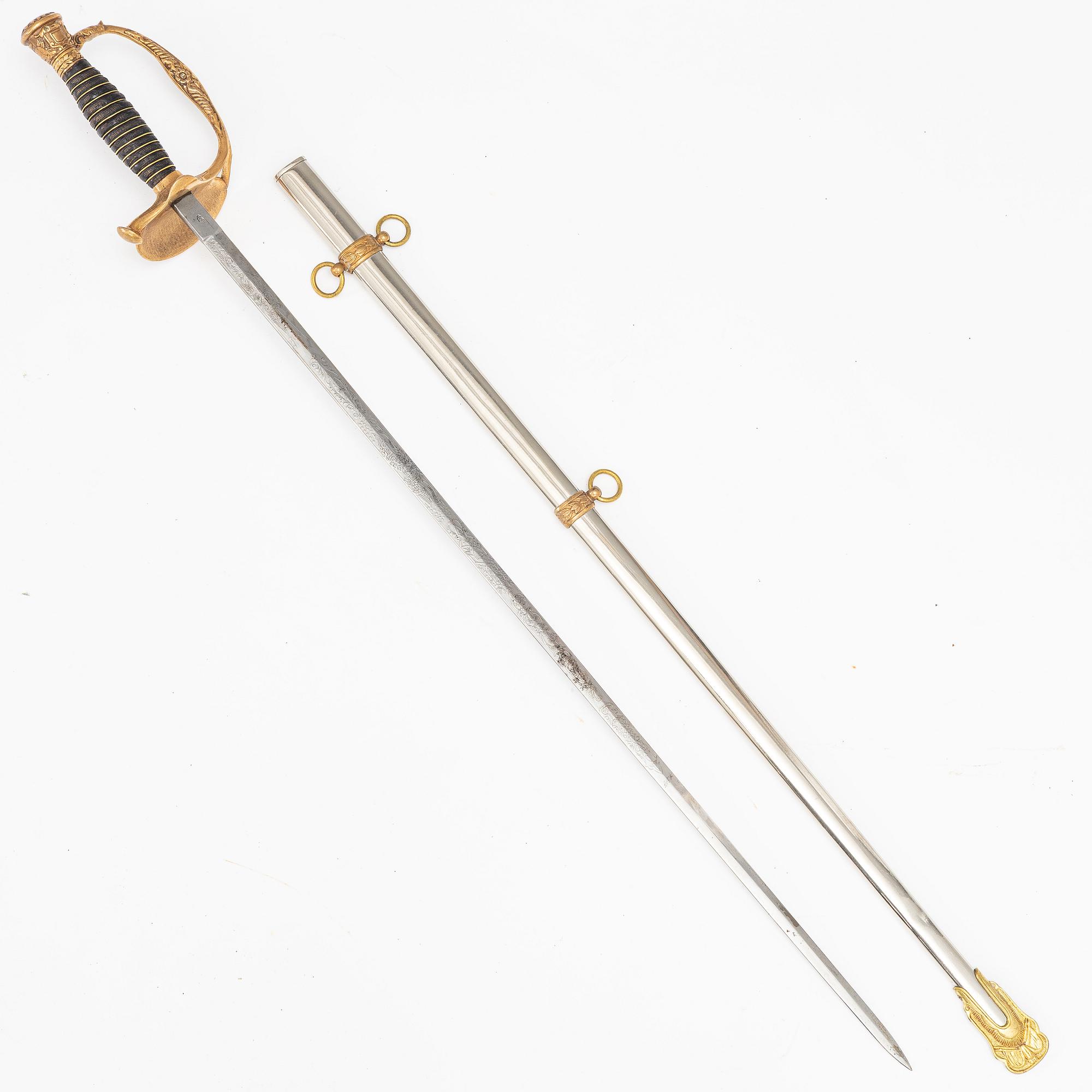 An American officer's sword, 18th/19th century.
