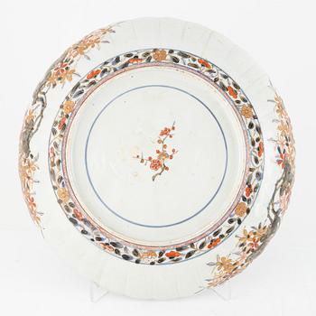Skålfat, ett par, porslin, Japan, Meiji (1868-1912).