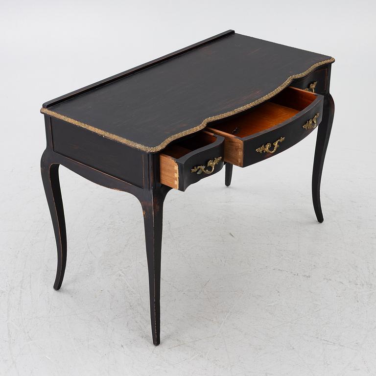Skrivbord, rokokostil, 1900-tal.