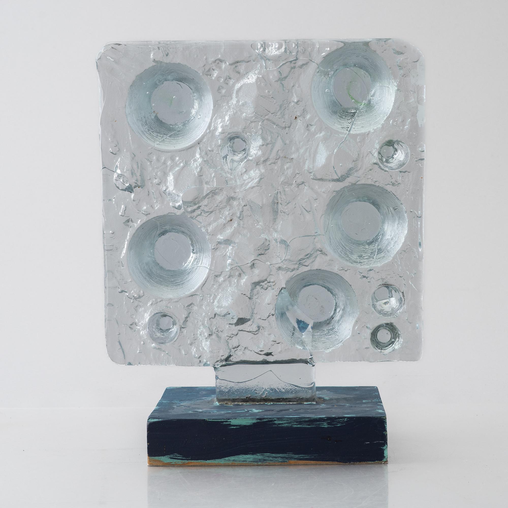 Edvin Öhrström, sculpture, cast glass, Lindshammar Glassworks.