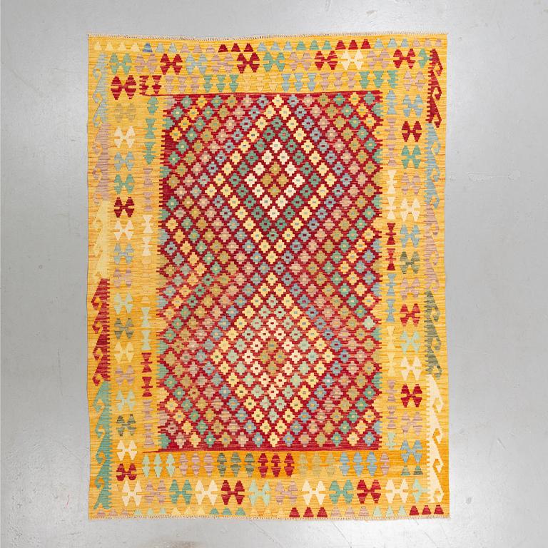 A rug, kilim 245 x 185 cm.