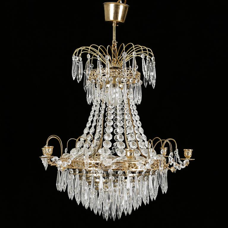 LJUSKRONA, 1900-talets slut. Höjd ca 65cm.