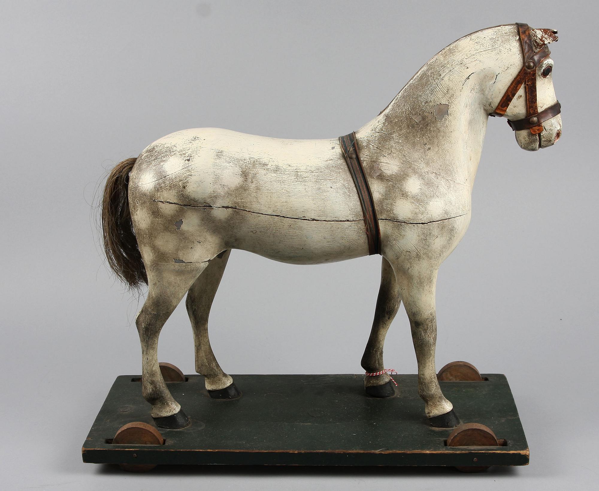 LEKSAKSHÄST, 1900-talets början.