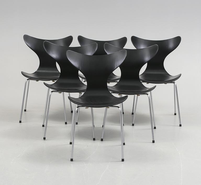 STOLAR, 6st, "Liljan / Måsen / Mågen", Arne Jacobsen, Fritz Hansen, 1973.