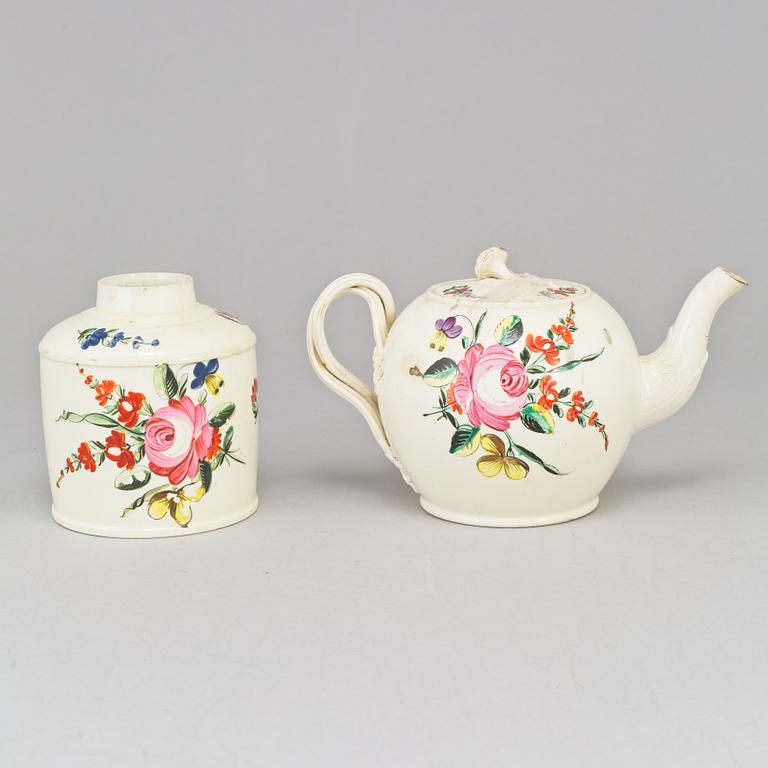 An 18th Century tea caddy and tea pot,
