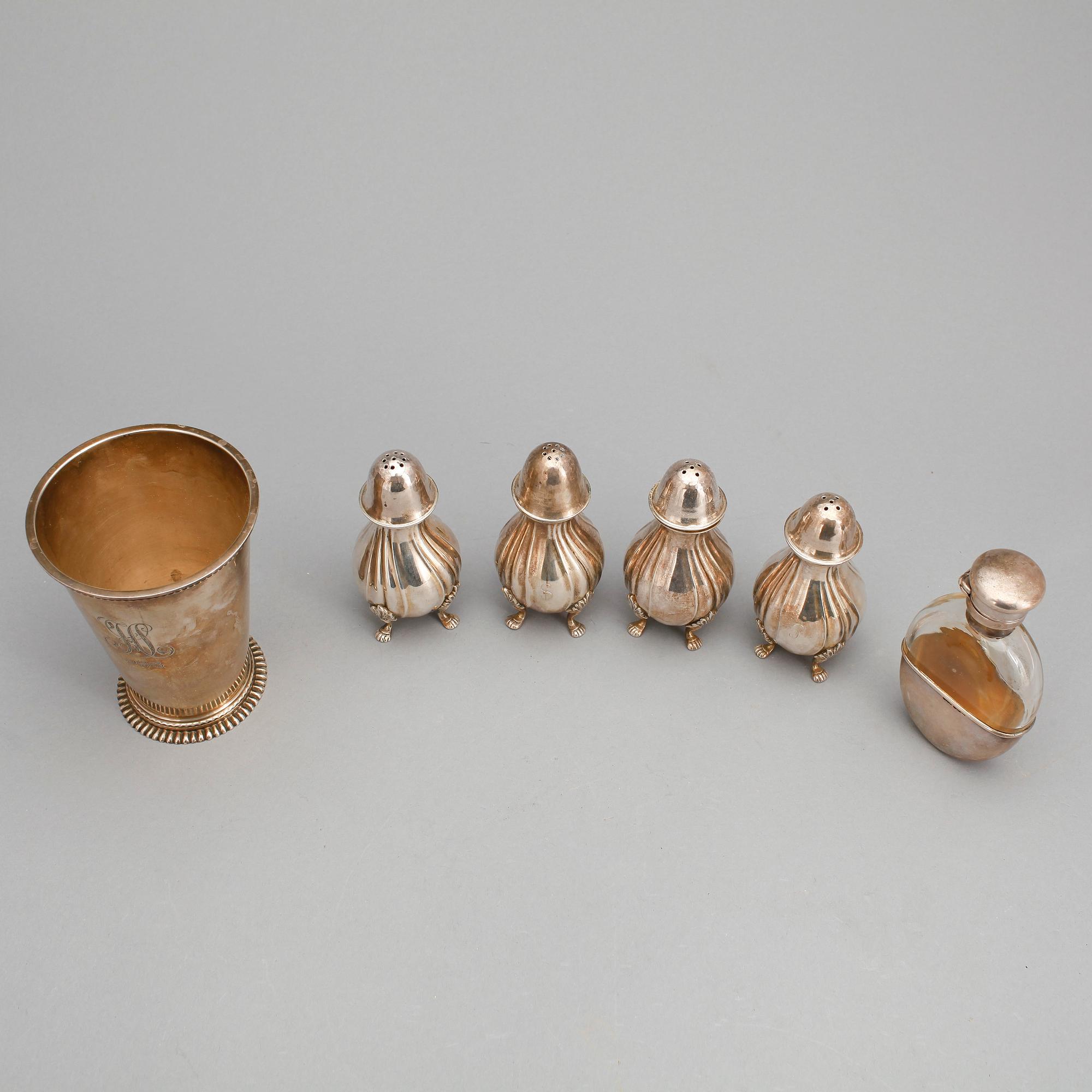PARTI SILVER, 6 föremål, bla C.G Hallberg, Stockholm, 1913. Vikt ca 590 gram.