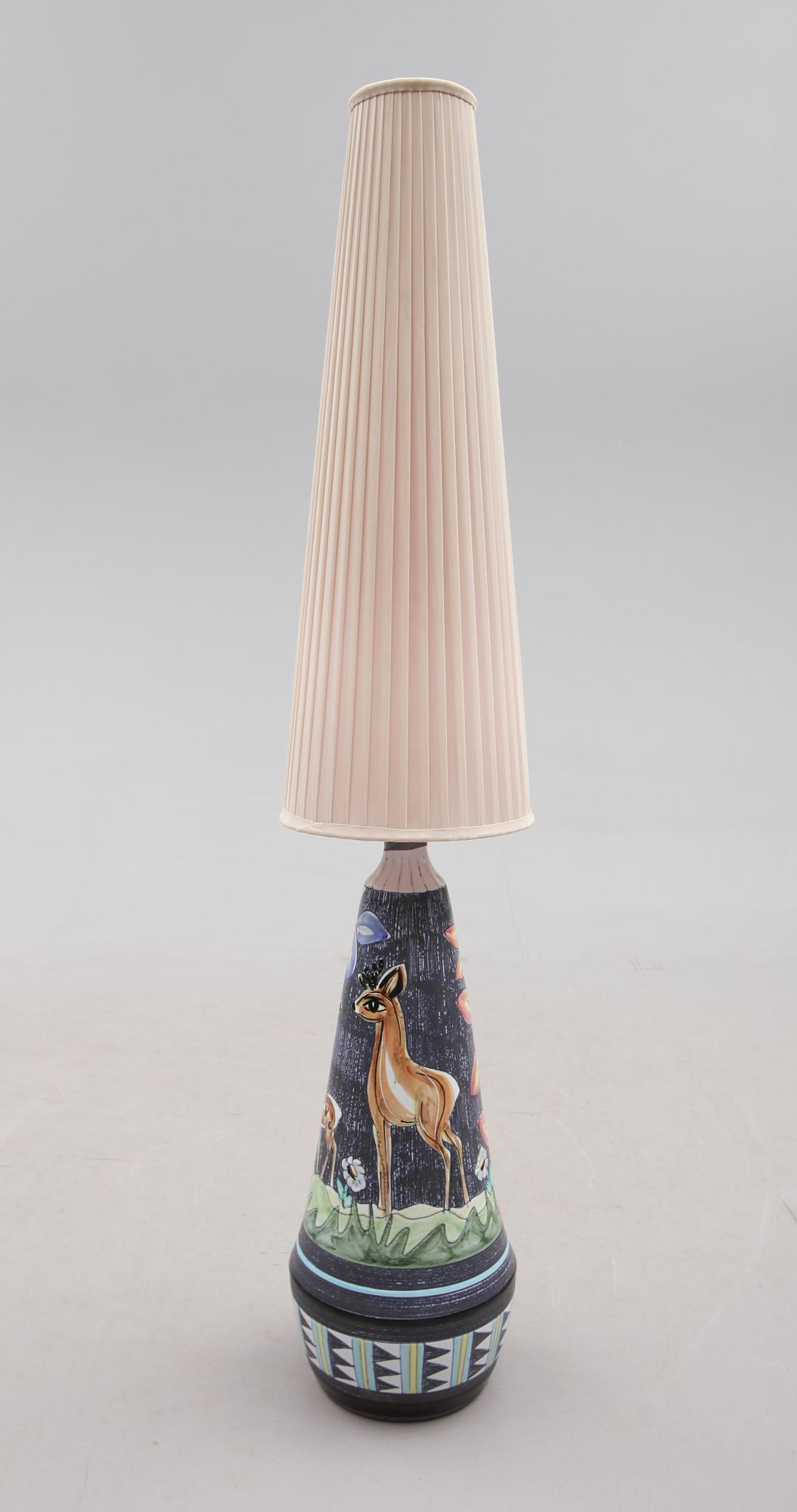 GOLVLAMPA, keramik, 1900-talets mitt.