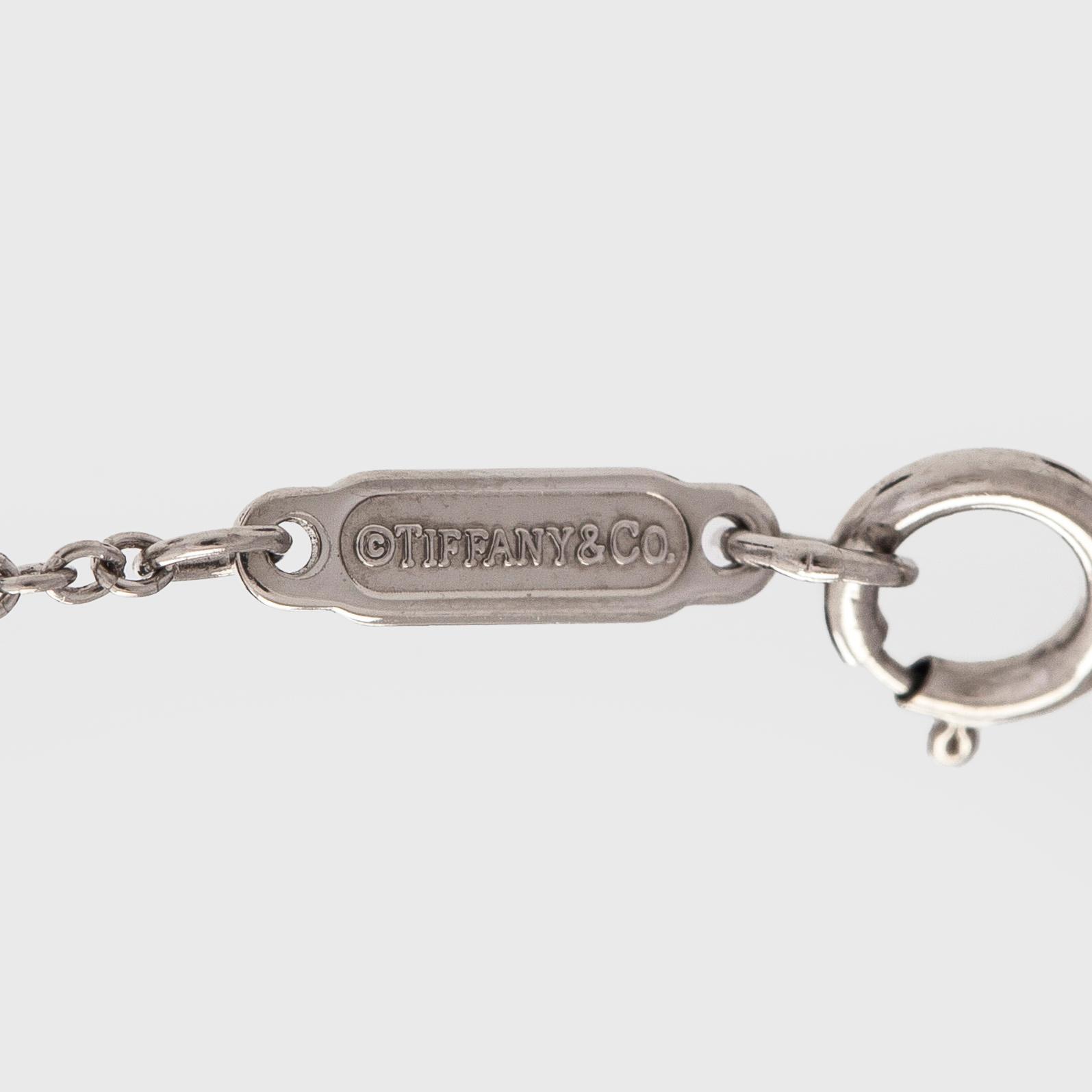 Tiffany & Co, kaulakoru, "Tiffany Hearts", platinaa ja timantteja.