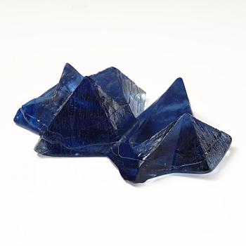 Edvin Öhrström, "Isig prisma", a cast glass sculpture, Lindshammar Glassworks.