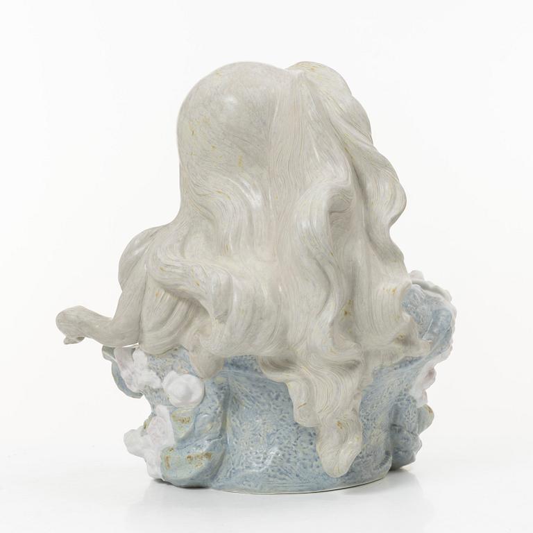 Lladró, figurine, "Contentment", Spain.
