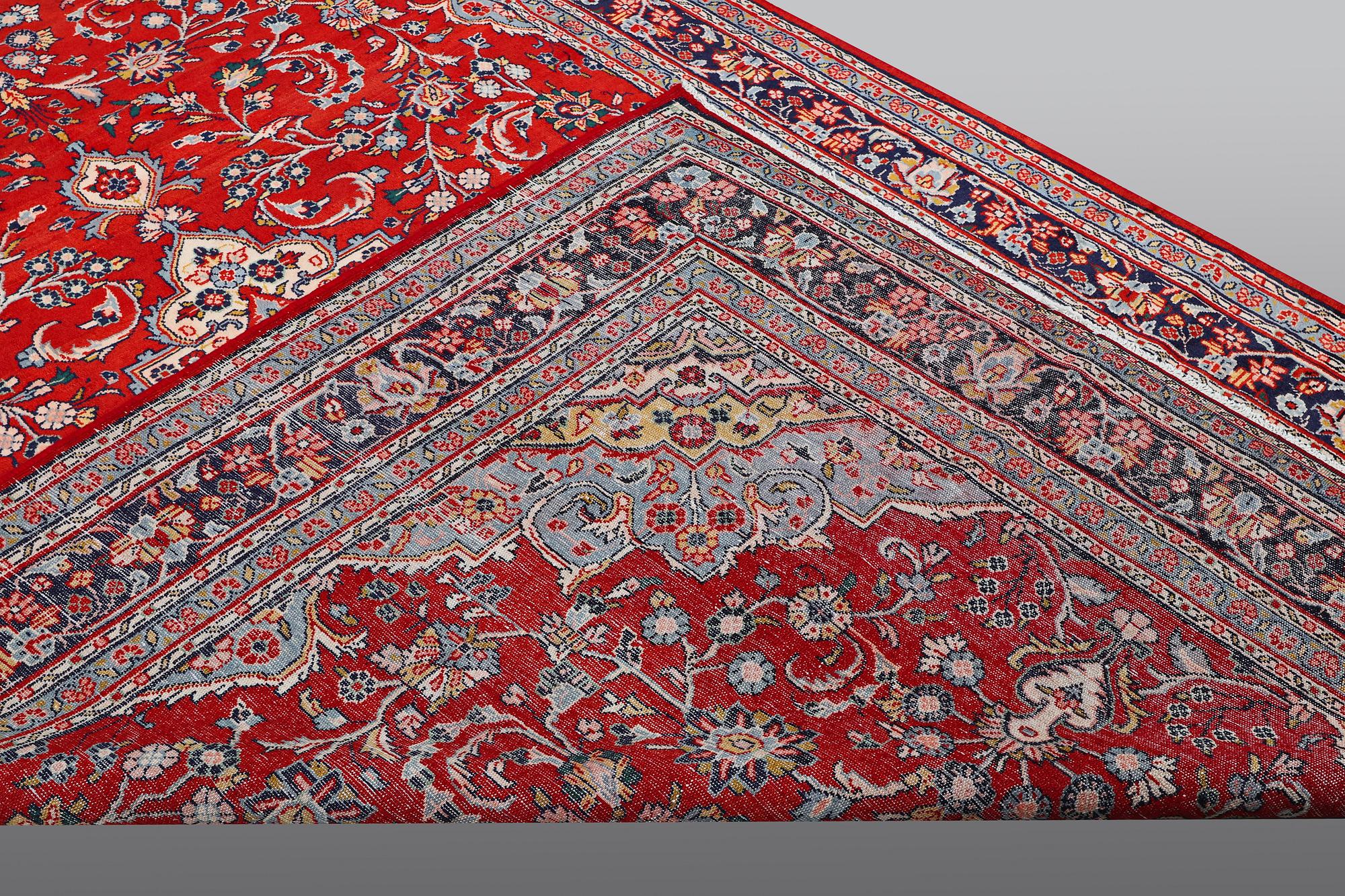 Matto, Sarouk, ca 328 x 210 cm.