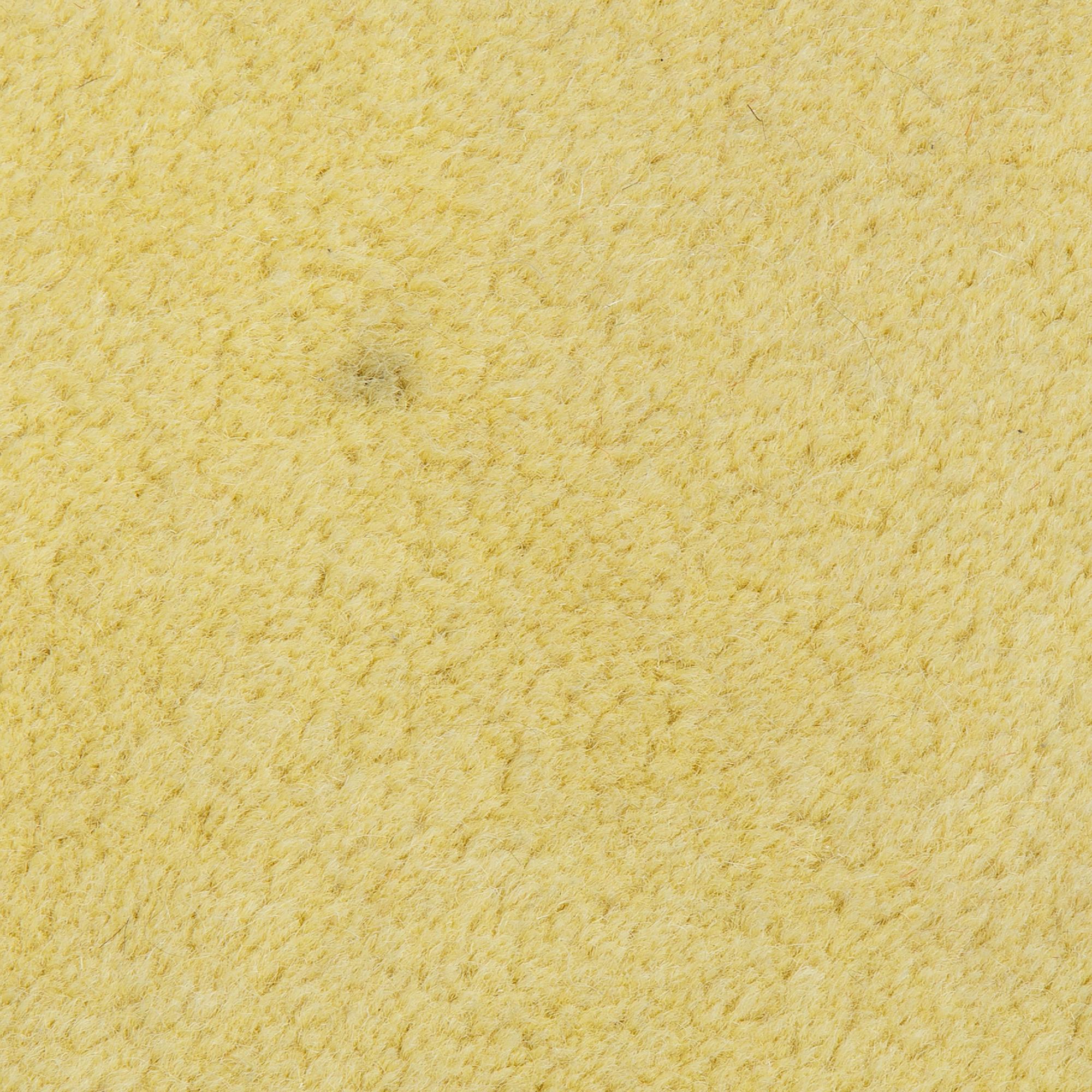 A carpet, "Segments", Barbara Hosak. hand tufted, Kateha, diameter 216 cm.