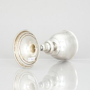 An 18th century parcel-gilt silver cup and paten, Sint 1712.